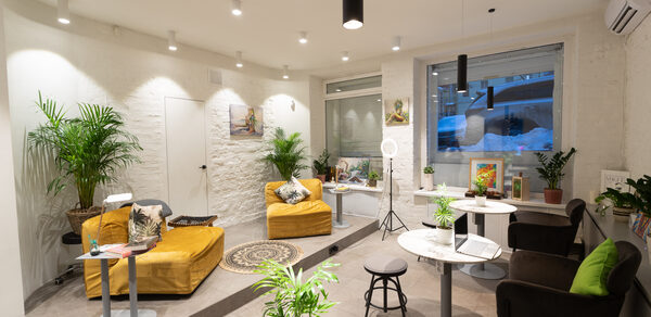 Q Art Место встреч на Цветном бульваре