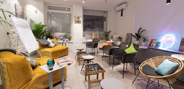 Q Art Место встреч на Цветном бульваре