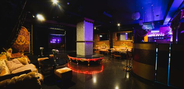 Лофт в особняке с тремя залами