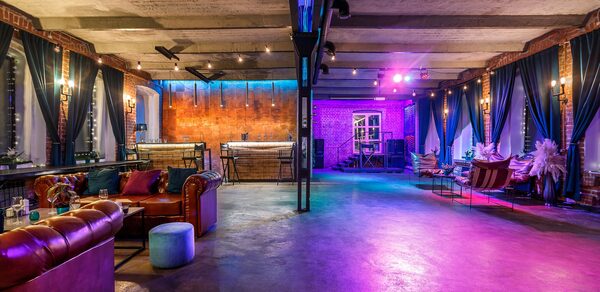 Медный премиальный лофт с летней верандой