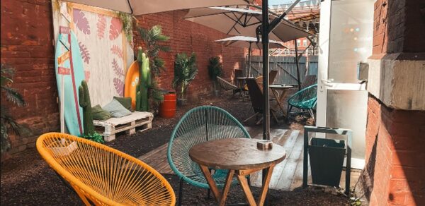 Двухуровневый лофт в гавайском стиле с верандой