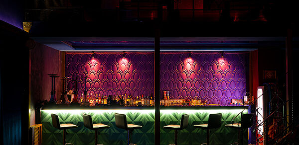 Тихий. Лофт-бар под закрытие