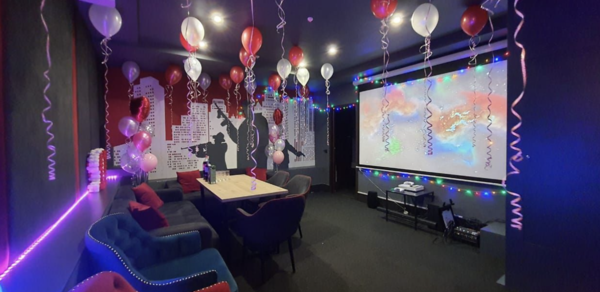 Зал в стиле "мафия"