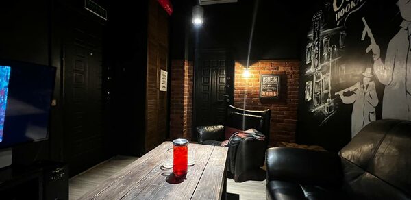 VIP комната в лофт-баре