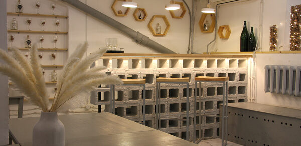 Светлый лофт с авторским дизайном