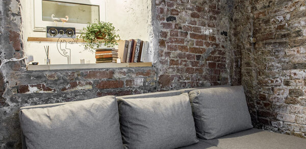 Лофт-комната для встреч тет-а-тет