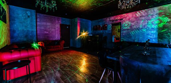 Уютный лофт-зал