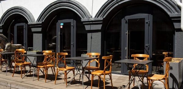 Izmayloft. Уютный лофт с верандой