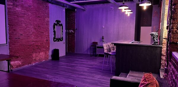 Bauman Space (Бауман Спейс). Лофт Брутал
