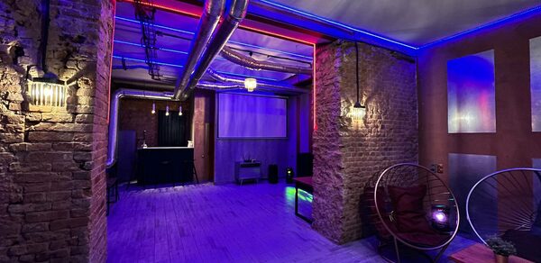 Bauman Space (Бауман Спейс). Лофт Металлик