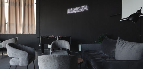 Высота Лофт Панорамный лофт в строгих тонах