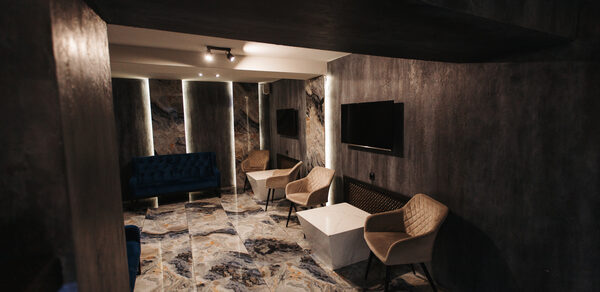 Мраморный лофт для тематических мероприятий