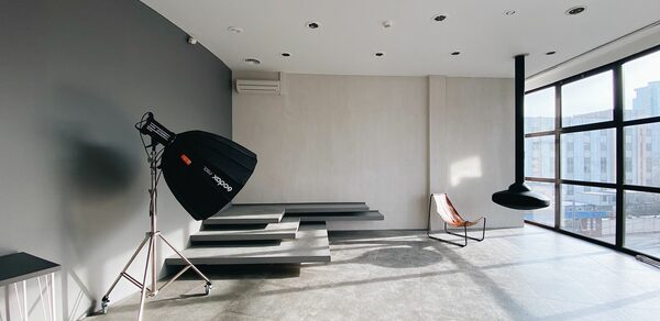 Blick Панорамный зал с лестницей