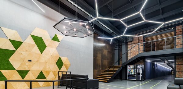 FB  Пространство с футбольным полем