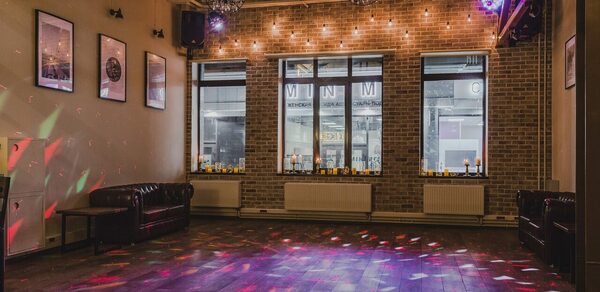 Loft Lodge 3. Двухуровневый лофт с двориком