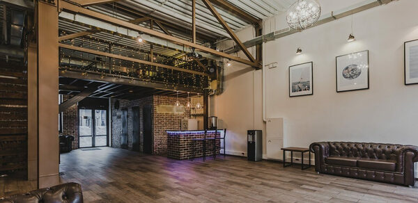 Loft Lodge 3. Двухуровневый лофт с двориком