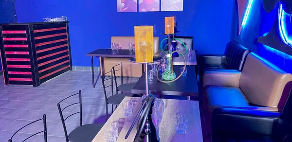 Rave Лофт-пространство с неоном