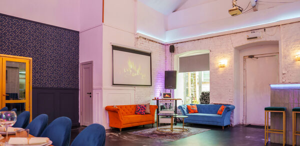 Уютный лофт с отдельным входом и внутренним двором с барбекю