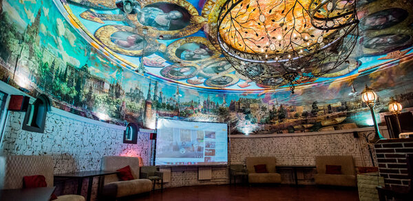 Царский лофт. Круглый лофт со светомузыкой 