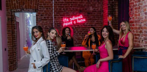 Диско-лофт с фотозоной и выходом на залив