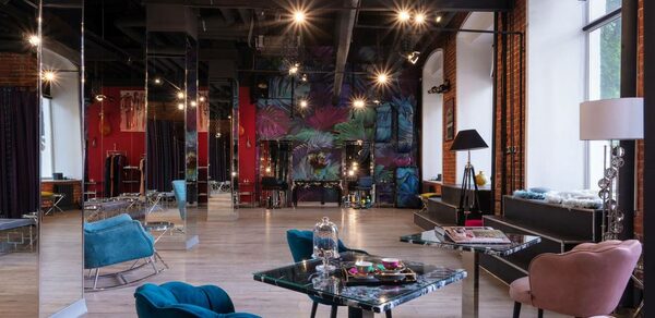 Адорнос Пространство премиум-класса на Улице 1905 года