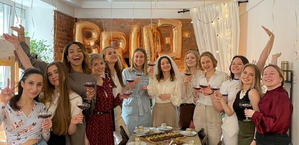 My Hygge Box Уютный лофт в теплых тонах