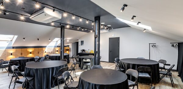 Prosvet Hall. Лофт со стильным интерьером