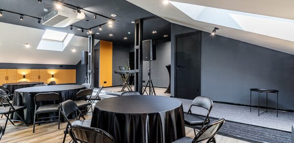 Prosvet Hall. Лофт со стильным интерьером