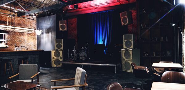 Мунк Арт-пространство с профессиональным звуком