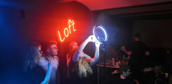 Vibe by Hope. Стильный лофт с играми 