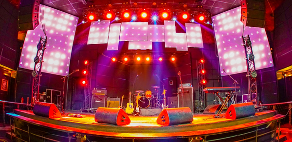 Джаггер Двухэтажный лофт для концертов и корпоративов