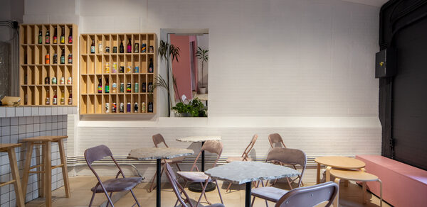 Ладно Пространство-бар для мероприятий