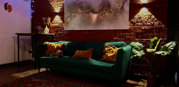 Стильная площадка с яркими акцентами