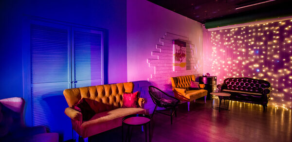Лофти. Lofty. Яркий лофт для вечеринок
