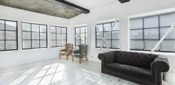 R2Photos Светлая лофт-студия