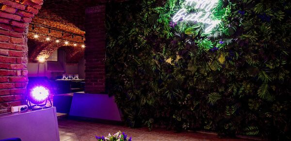 Basement Loft New Holland (Бейзмент Лофт Нью Холланд)
