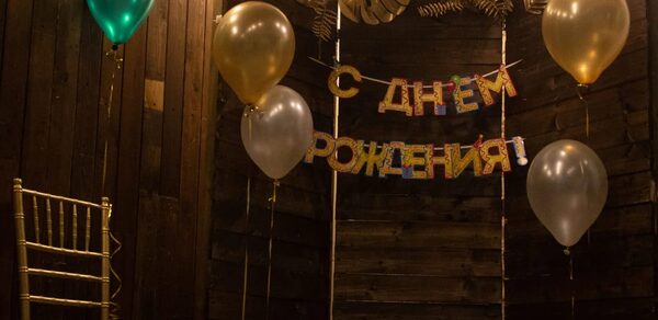 Торжественное лофт-пространство из белого кирпича