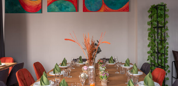 Интерьерный зал в современном стиле