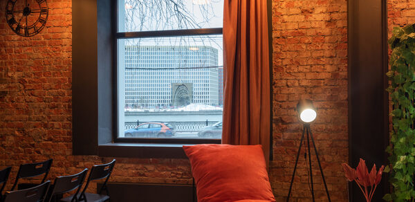 Интерьерный зал в современном стиле