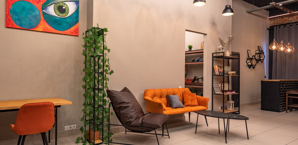 Интерьерный зал в современном стиле