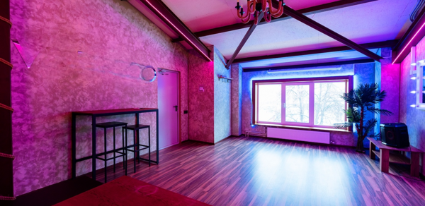 Миниатюрный лофт для вечеринок