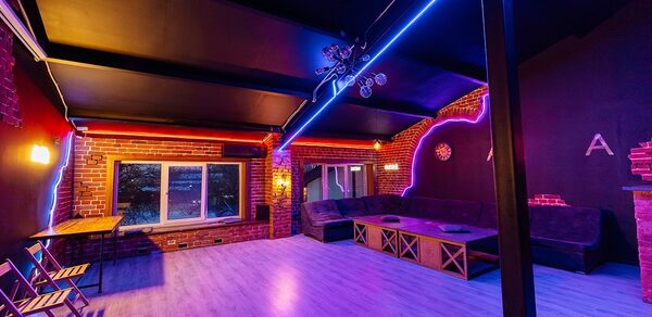 ATMOSFERA. AURA Чёрный лофт из красного кирпича