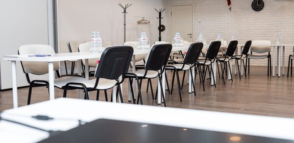 Дизайнерский конференц-зал 80 кв. метров