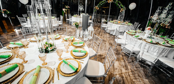 Igloobar. Просторный купол на крыше