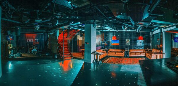 Twenty One Club. Атмосферная площадка для концертов