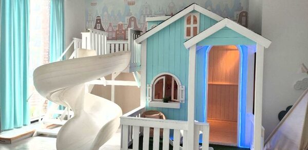 Уютный лофт для детских событий 