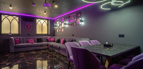 Дизайнерский лофт-зал