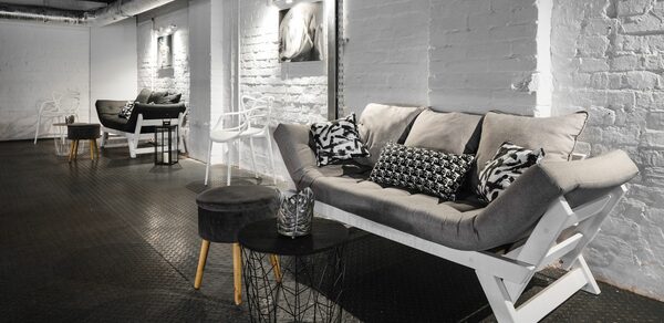 Casa Picassa. Огюст Роден Дизайнерский двухуровневый зал