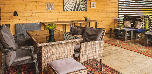 Просторный лофт с верандой и внутренним двориком