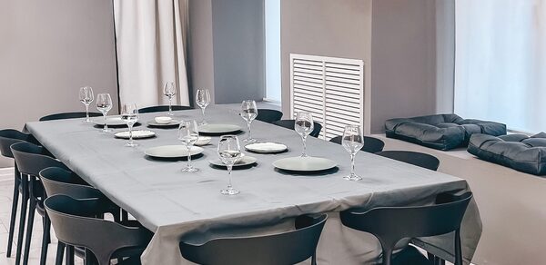 Современный зал для различных мероприятий